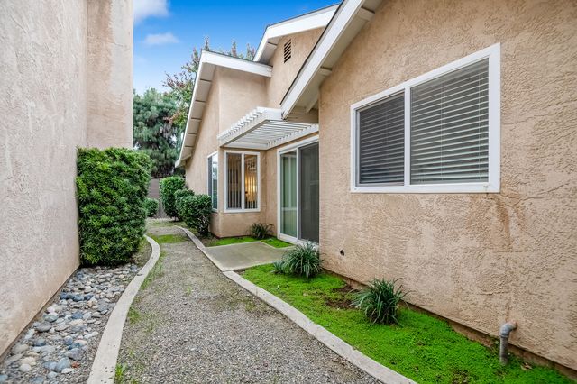 1924 S Cain Street, Visalia, CA 93292