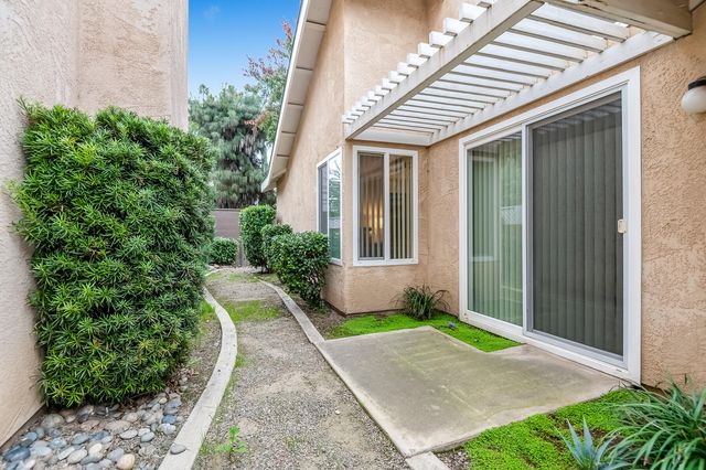 1924 S Cain Street, Visalia, CA 93292