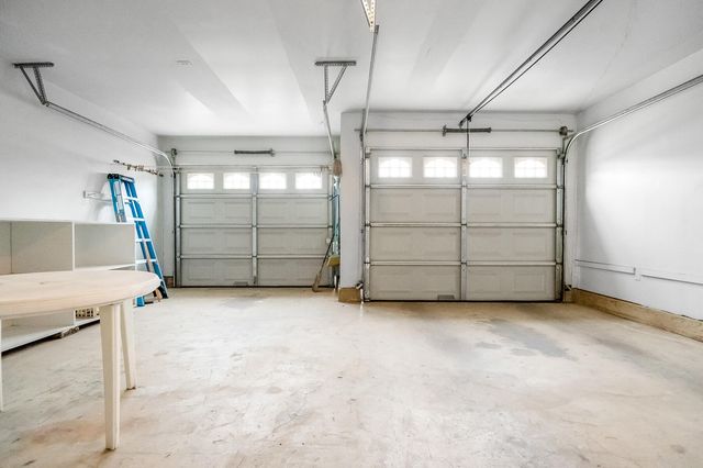 1924 S Cain Street, Visalia, CA 93292