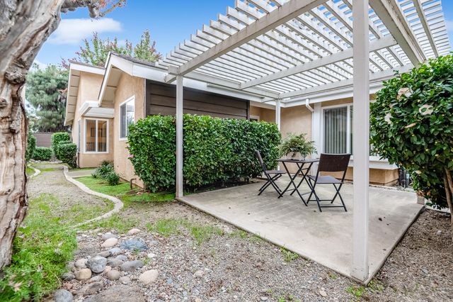 1924 S Cain Street, Visalia, CA 93292