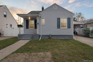 2083 11th Street, Wyandotte, MI 48192