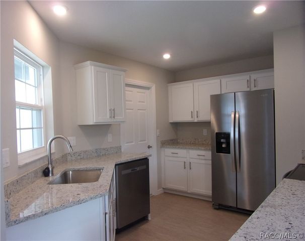 10494 S Drew Bryant Circle, Floral City, FL 34436