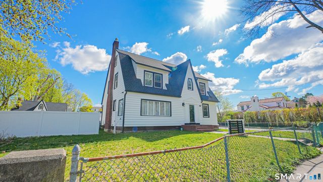1210 Laurel Avenue, Bridgeport, CT 06604