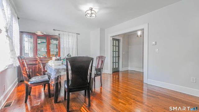 1210 Laurel Avenue, Bridgeport, CT 06604