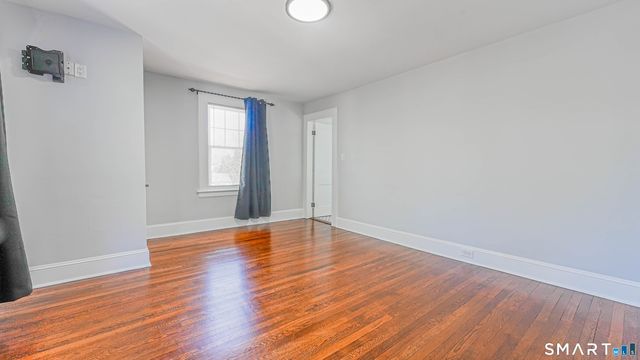 1210 Laurel Avenue, Bridgeport, CT 06604