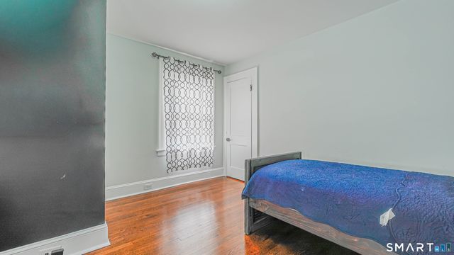 1210 Laurel Avenue, Bridgeport, CT 06604