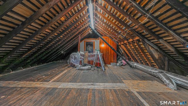 1210 Laurel Avenue, Bridgeport, CT 06604