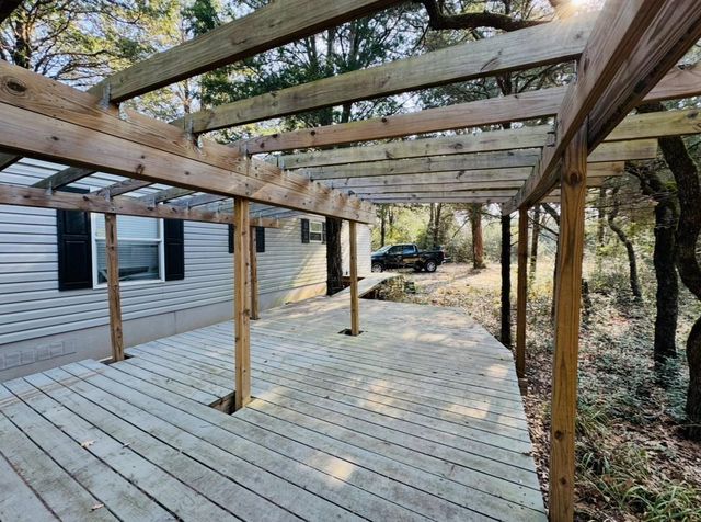 1575 County Road B RD, Lexington, TX 78947