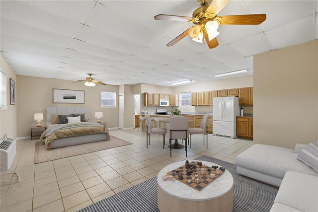 9900 SE SUNSET HARBOR ROAD, Summerfield, FL 34491