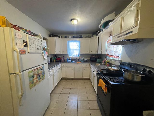 7928 Buchanan Street, Houston, TX 77029