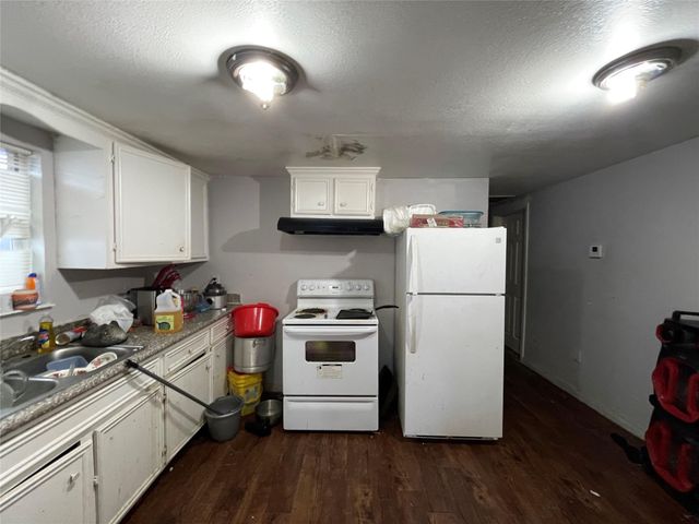 7928 Buchanan Street, Houston, TX 77029