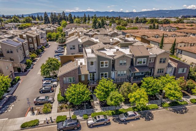 391 Charles Morris Terrace, Sunnyvale, CA 94085
