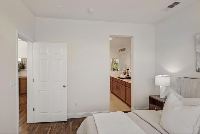 391 Charles Morris Terrace, Sunnyvale, CA 94085