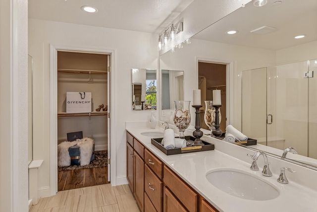 391 Charles Morris Terrace, Sunnyvale, CA 94085