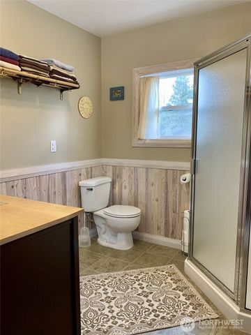 35 Low Ridge Road, Malo, WA 99150