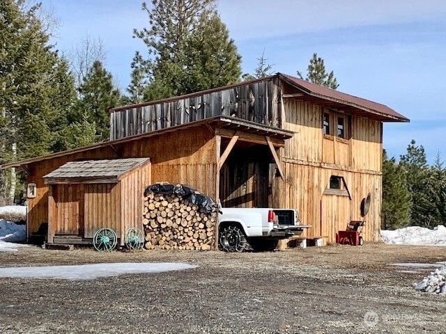 35 Low Ridge Road, Malo, WA 99150