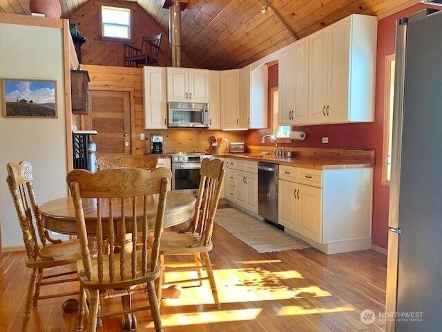 35 Low Ridge Road, Malo, WA 99150