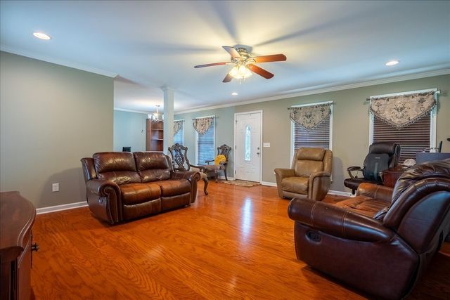 30 Taylor Cir, Ethridge, TN 38456