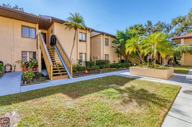 1111 W FAITH CIRCLE 2004, Bradenton, FL 34212