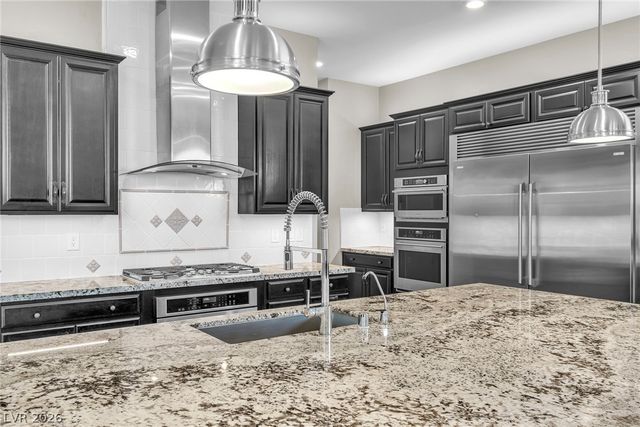 6194 Amber View Street, Las Vegas, NV 89135