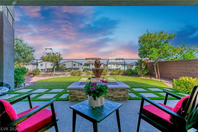 6194 Amber View Street, Las Vegas, NV 89135