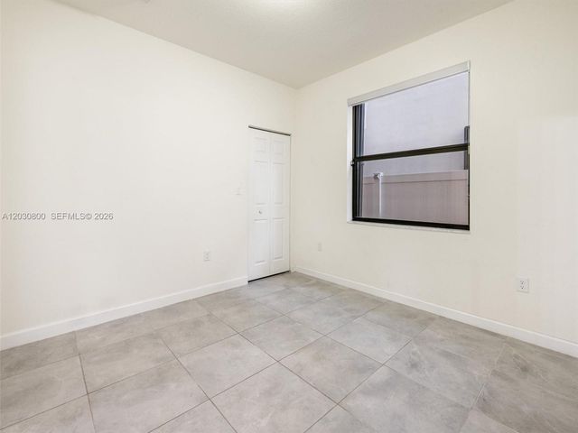 3577 W 106th Terrace, Hialeah, FL 33018