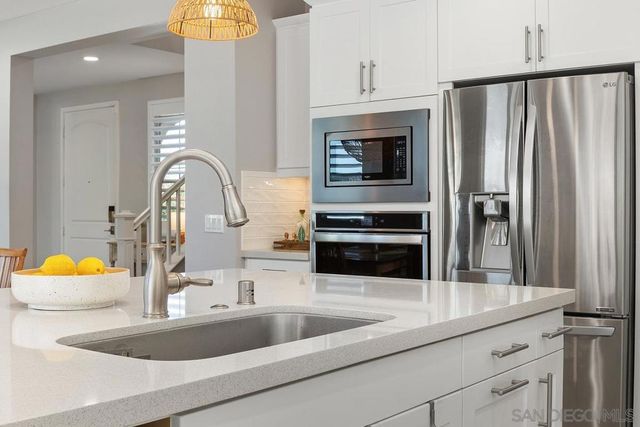 31688 Calle De Las Estrellas, Bonsall, CA 92003