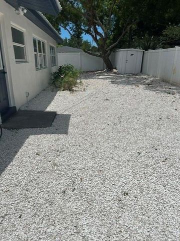 3066 66TH WAY N, St Petersburg, FL 33710