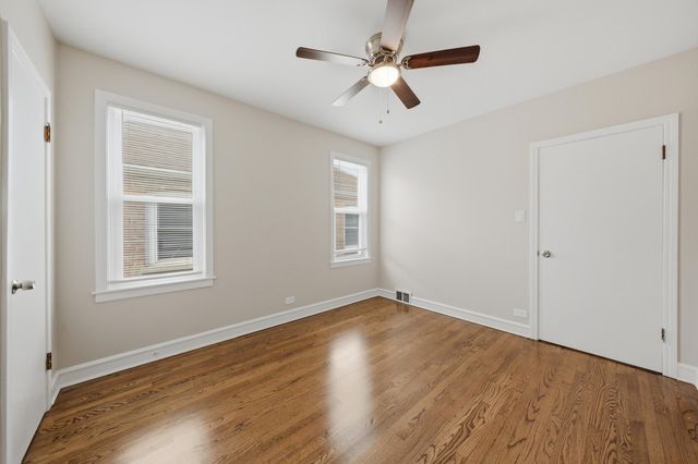 8004 S Richmond Street, Chicago, IL 60652