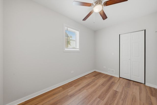 8004 S Richmond Street, Chicago, IL 60652