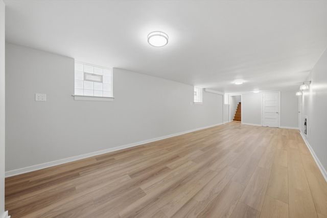 8004 S Richmond Street, Chicago, IL 60652