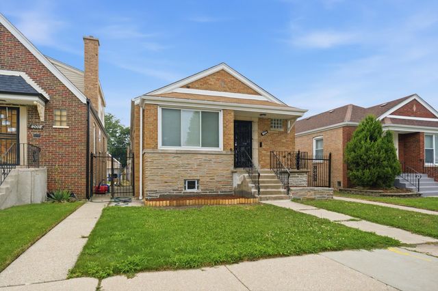 8004 S Richmond Street, Chicago, IL 60652