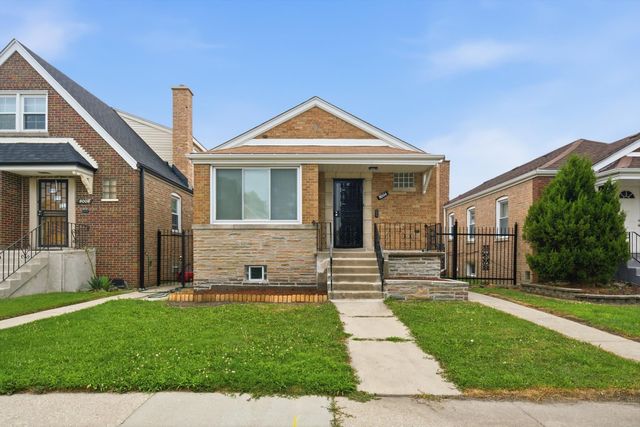 8004 S Richmond Street, Chicago, IL 60652