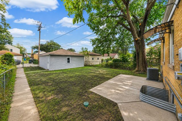 117 Morris Avenue, Bellwood, IL 60104