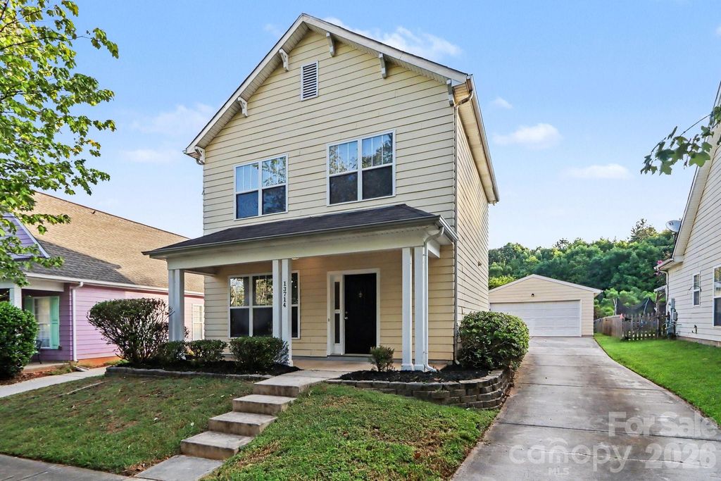 13714 Carleen Way Drive, Charlotte, NC 28213