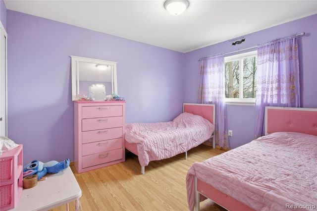 3088 Gloucester Drive, Sterling Heights, MI 48310