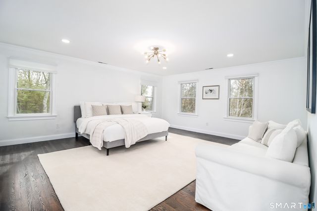 40 Ball Pond Road East, New Fairfield, CT 06812