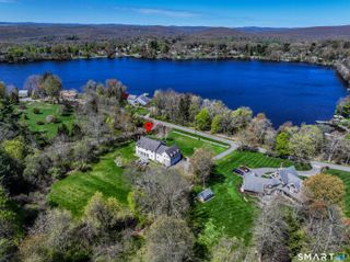 40 Ball Pond Road East, New Fairfield, CT 06812