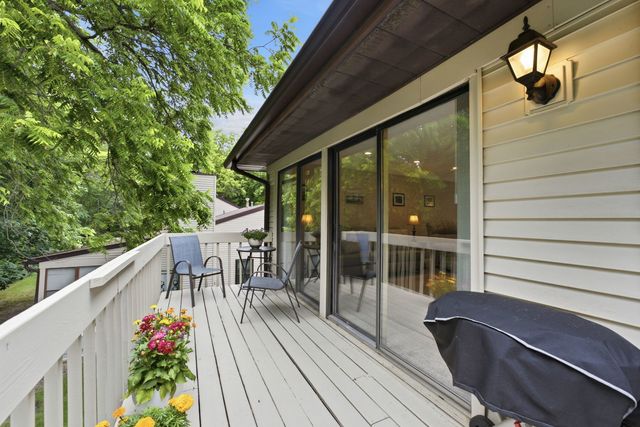5812 36th Avenue Court 0, Moline, IL 61265