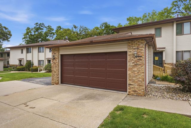 5812 36th Avenue Court 0, Moline, IL 61265