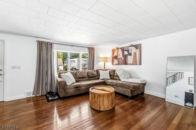 1 Merklin Ave, West Orange Twp., NJ 07052