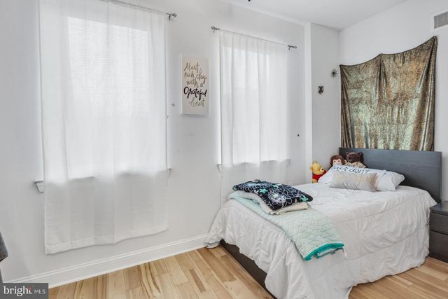 2629 CEDAR ST, Philadelphia, PA 19125