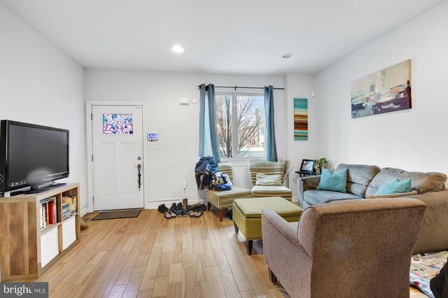 2629 CEDAR ST, Philadelphia, PA 19125