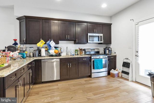 2629 CEDAR ST, Philadelphia, PA 19125