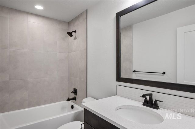 830 E Territory, Meridian, ID 83646