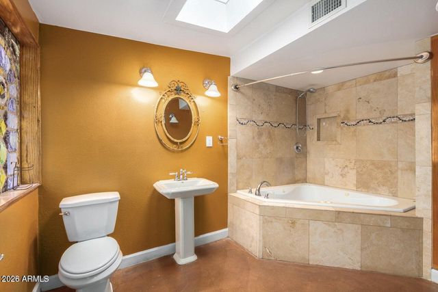 7340 N 7TH Avenue, Phoenix, AZ 85021