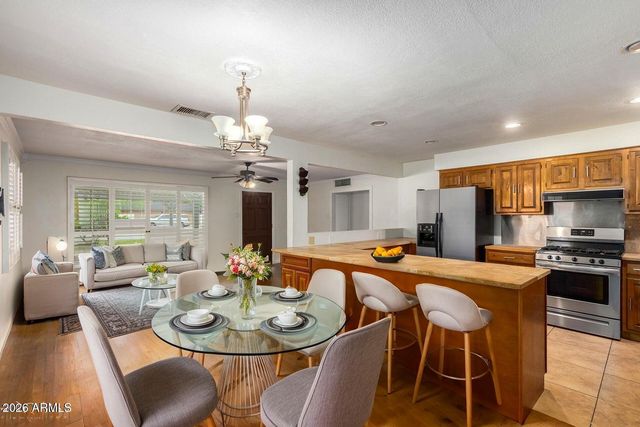 7340 N 7TH Avenue, Phoenix, AZ 85021