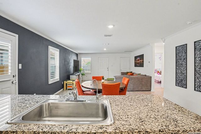 1214 Kiskadee, San Antonio, TX 78245