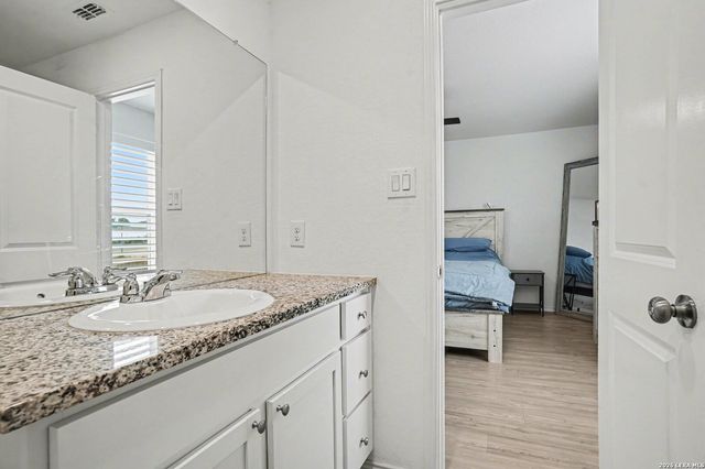 1214 Kiskadee, San Antonio, TX 78245