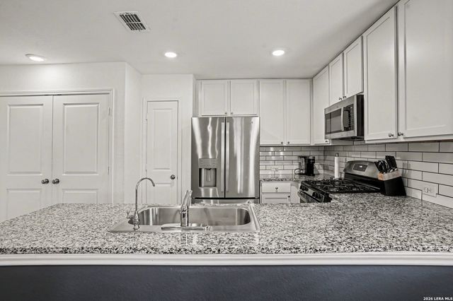 1214 Kiskadee, San Antonio, TX 78245